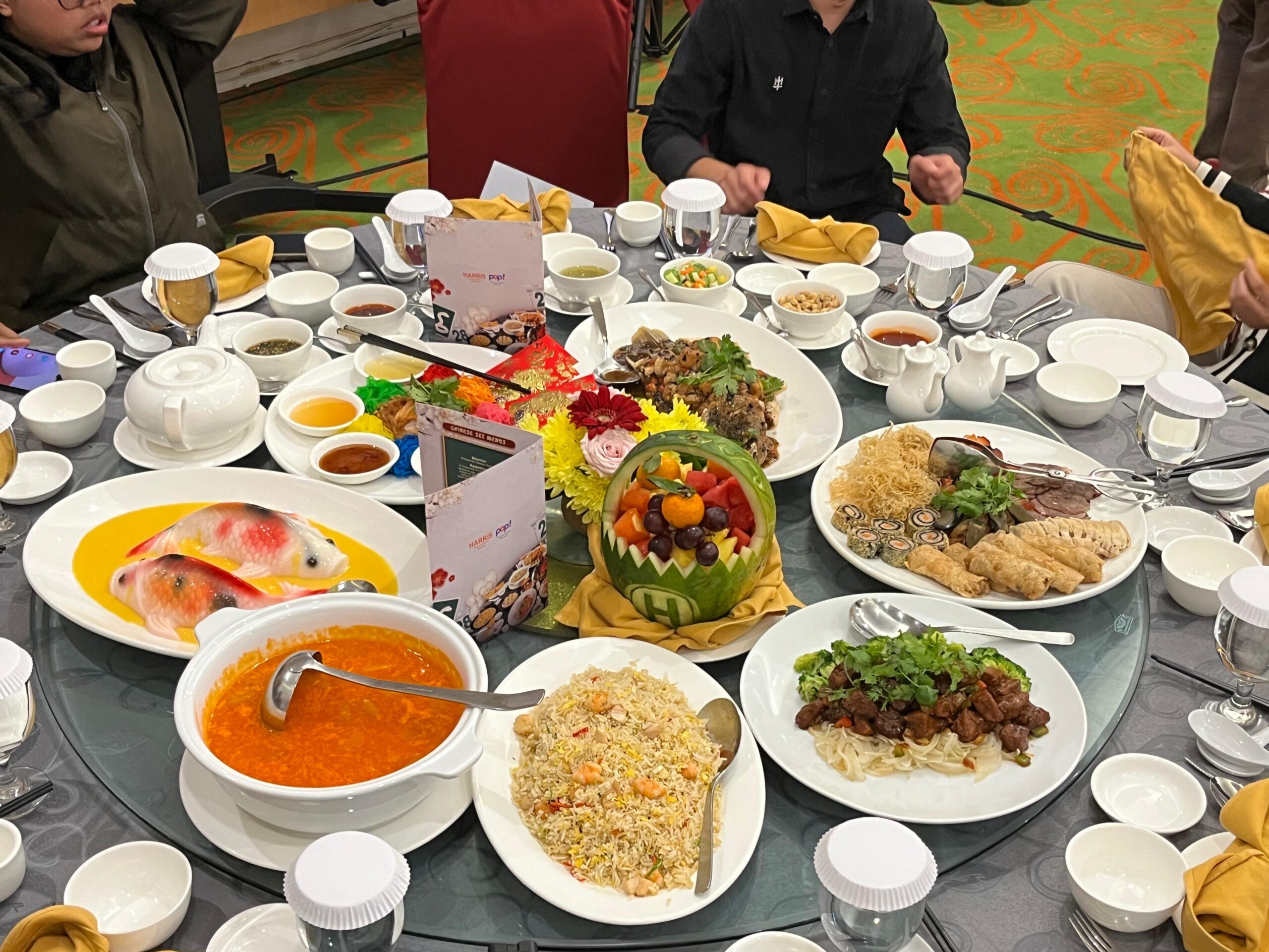 Harris Hotel & Convention Festival Citylink Bandung Meriahkan Malam Imlek Bertajuk The Old Town Market