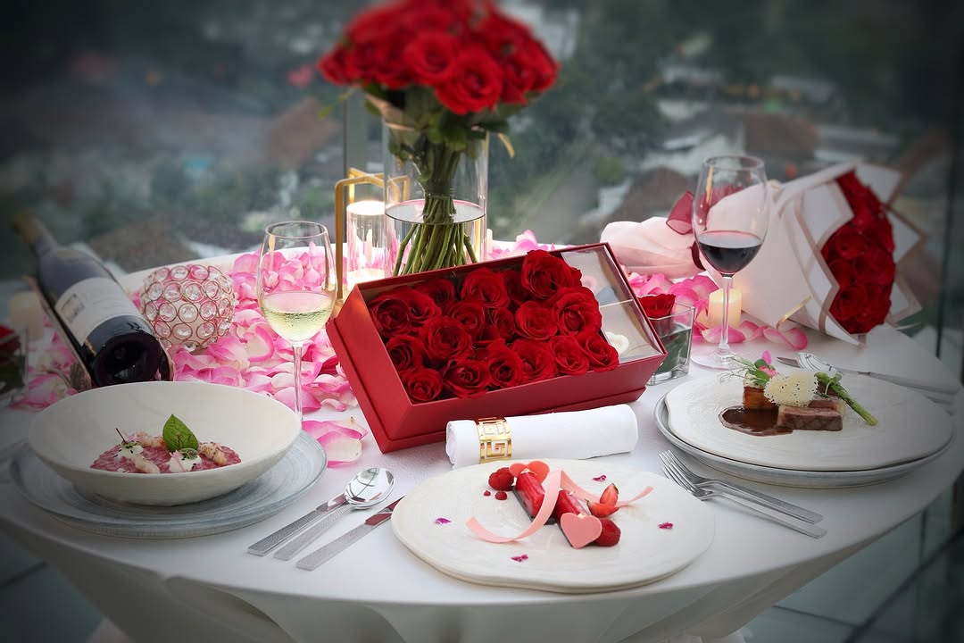 Rayakan Cinta dalam Kemewahan: Infinity Love di The 18th Restaurant and Lounge The Trans Luxury Hotel